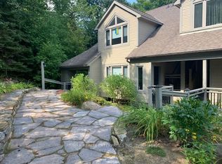 4031 Grandview Forest Hill Dr #11, Huntsville, ON P1H 2J5