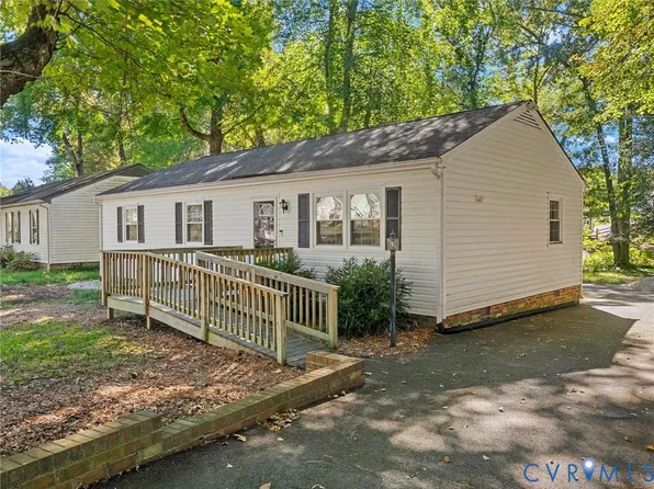 8708 Rainwater Rd, North Chesterfield, VA 23237