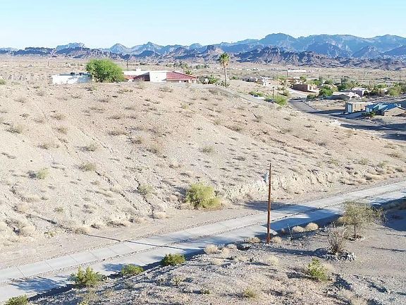 1.57 acres, lots of buildable area