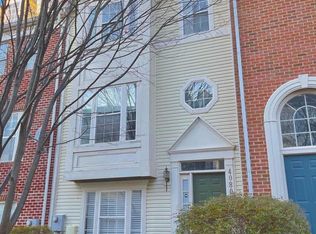 4080 Fountainside Ln, Fairfax, VA 22030