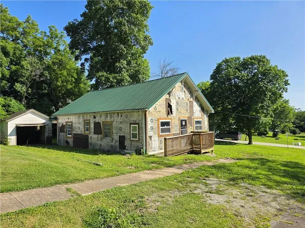 506 Grundy St, Trenton, MO 64683