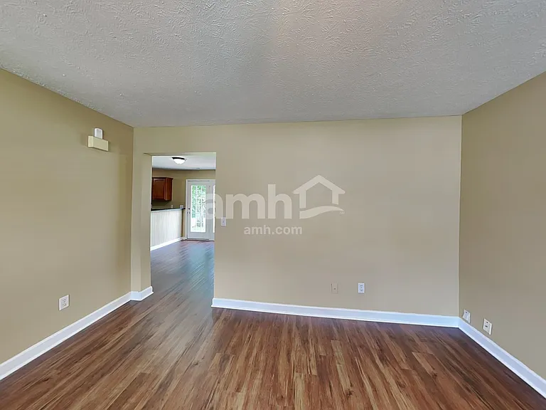 6012 Mountview Dr — Photo 6