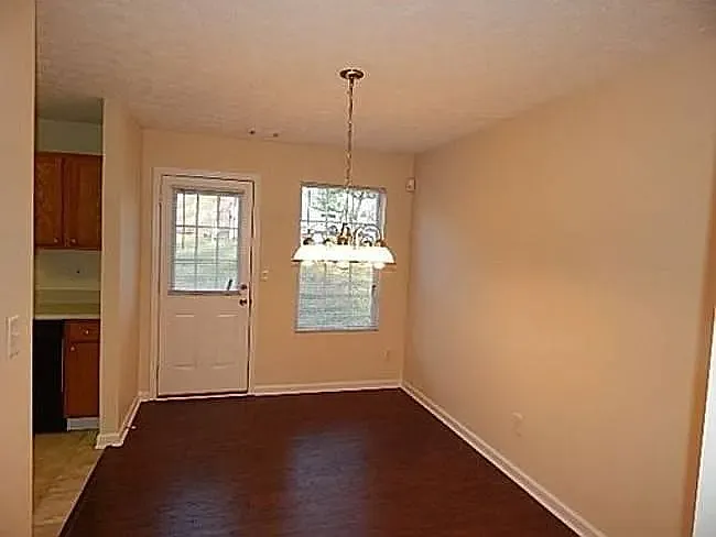 5727 Windfall Ln — Photo 18