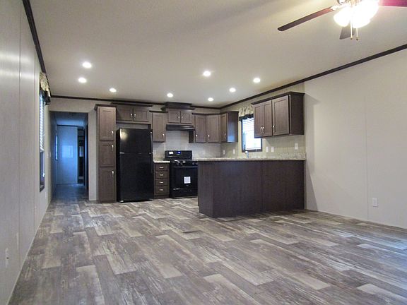 5th image of 4043 Hickory Knoll Dr