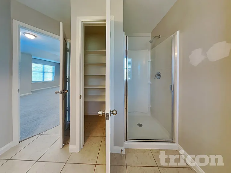 4821 Cedar Springs Dr — Photo 10