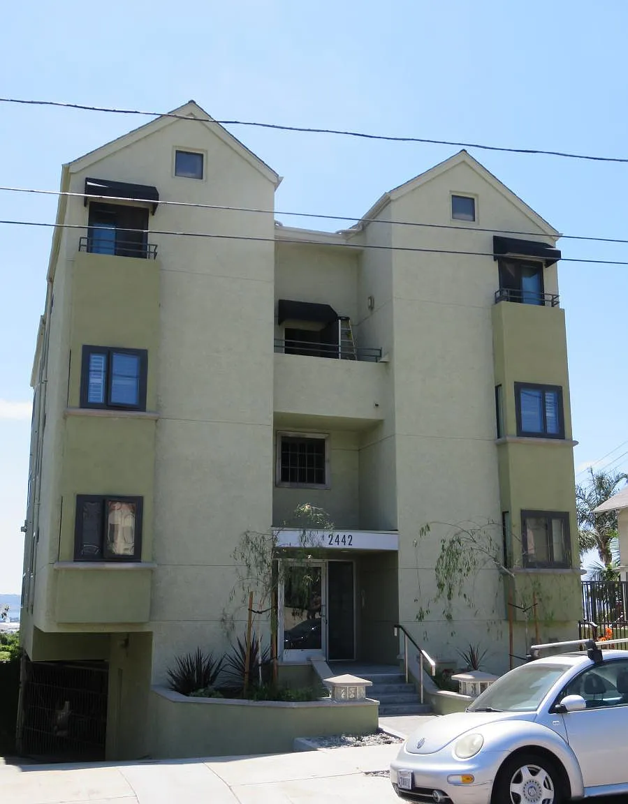 2442 Union Street - 1N — Photo 3