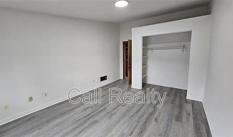 224 N Conklin Rd — Photo 5