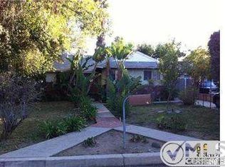 22718 Clarendon St, Woodland Hills, CA 91367
