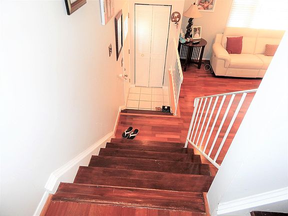 3rd image of 3333 Webley Ct