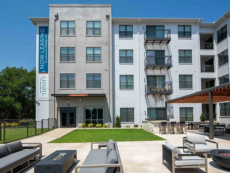 Broadstone on Trinity — Photo 9