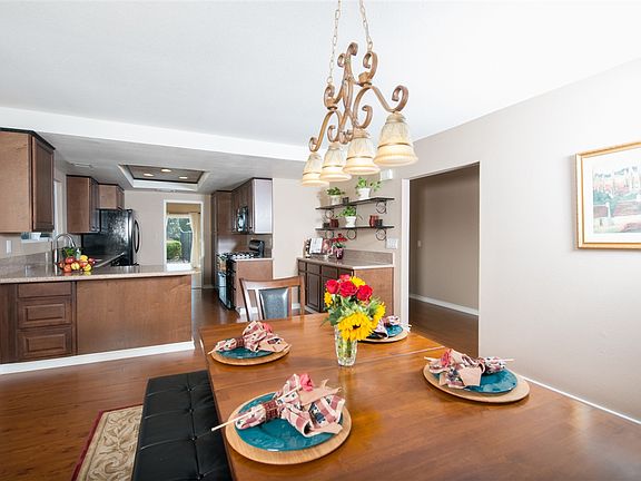 5th image of 17656 Fonticello Way