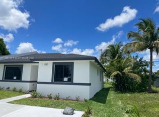 11071 SW 220th St, Miami, FL 33170