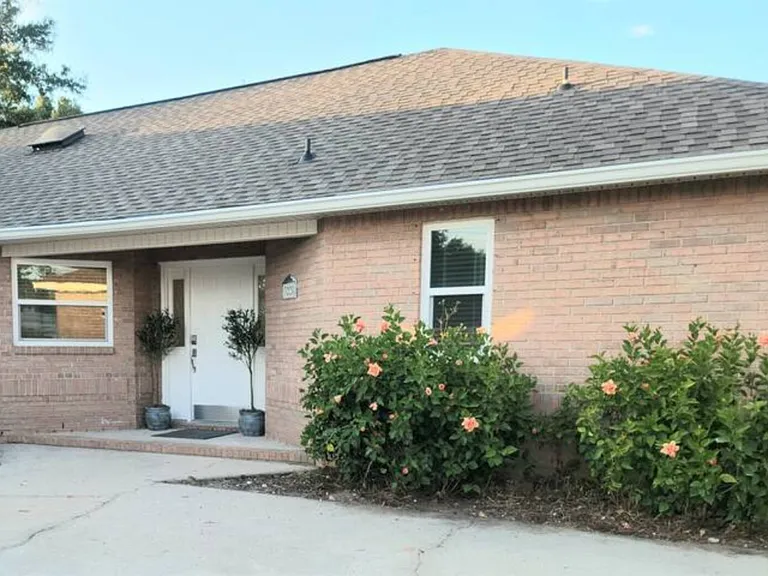 1349 Harvard Dr #A — Photo 7