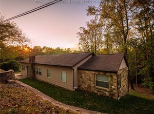 5951 Mahood Dr, Huntington, WV 25705