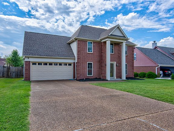 3rd image of 7189 Hunters Horn Dr