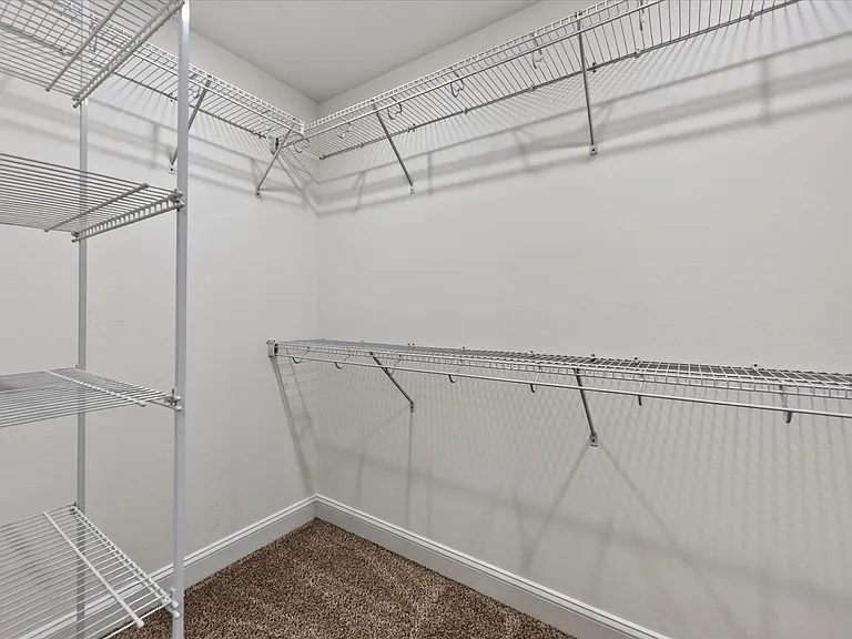 930 Tufnel Dr — Photo 25