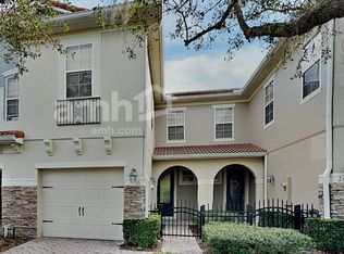 16 Canterbury Bell Dr, Oviedo, FL 32765