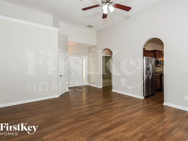 48 Temperence Way — Photo 3