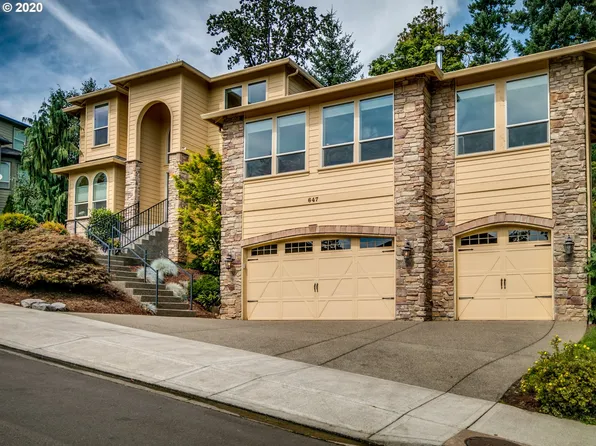 647 W South St, Washougal, WA 98671