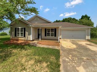 916 Milkwood Ln, Monroe, NC 28110