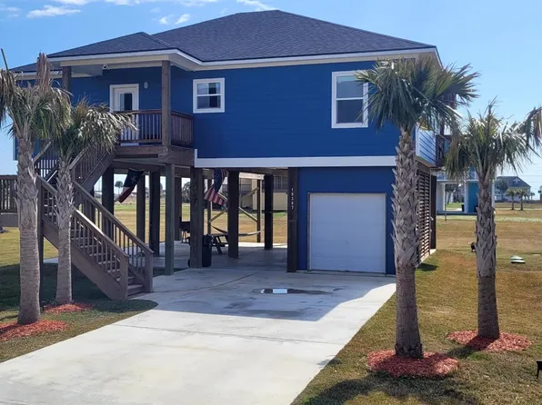 18307 Warrior Rd, Galveston, TX 77554