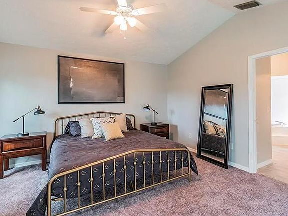 4th image of 11403 E Queensway Dr