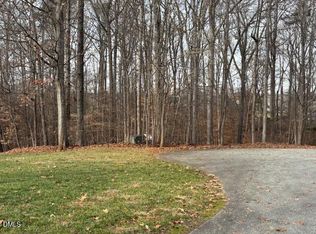 0 Golden Oaks Dr, Graham, NC 27253