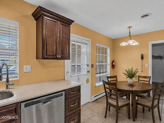 4th image of 74 Buckingham Drive #C