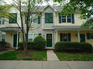 312 Commons Dr, Holly Springs, NC 27540