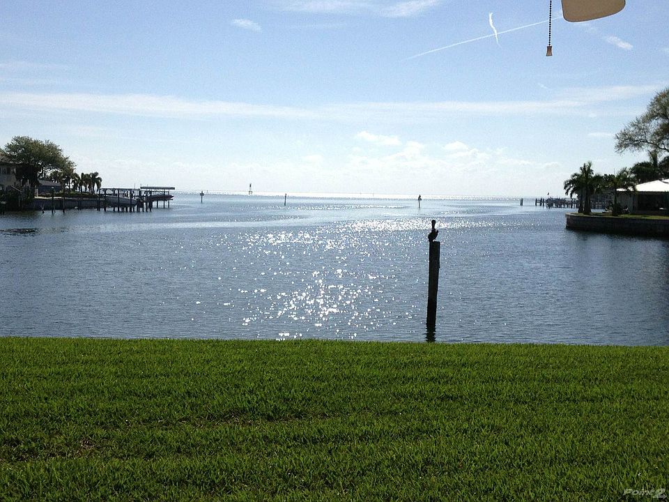1361 Snell Isle #2 Waterview