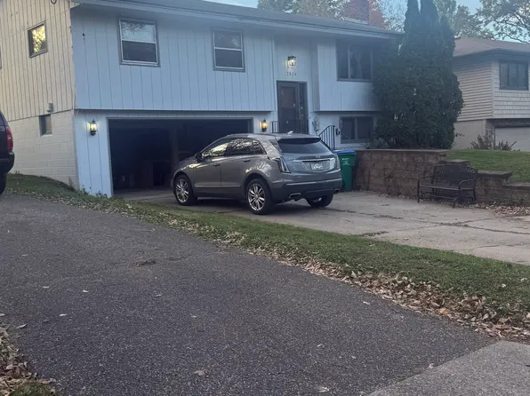 2924 Flag Ave S, Saint Louis Park, MN 55426