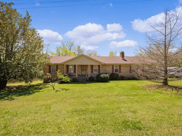 75 Poplar St, Savannah, TN 38372