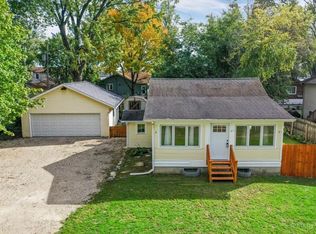 7557 335th Ave, Burlington, WI 53105