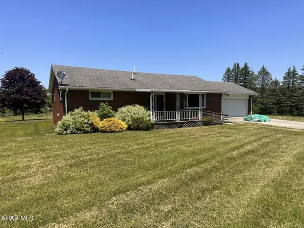 132 Lemon Drop Rd, Ebensburg, PA 15931