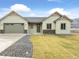 120 Freedom Hls, Cashmere, WA 98815