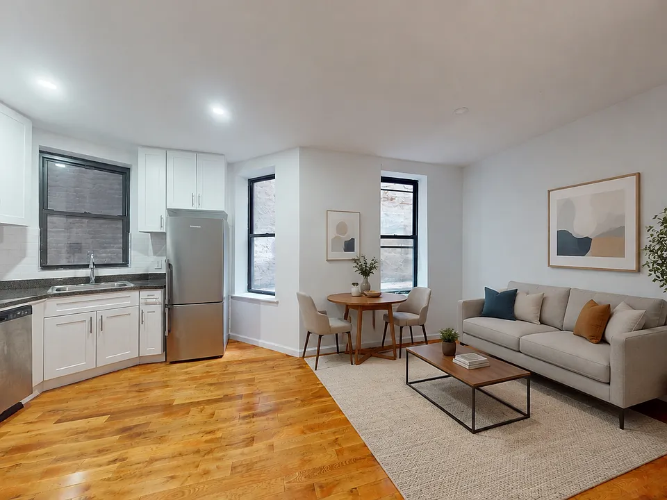 139 W 28th St #2W
