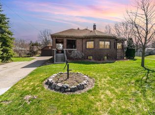 530 N River Rd, Saginaw, MI 48609