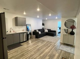 37 W Paper Bark St, Vineyard, UT 84059