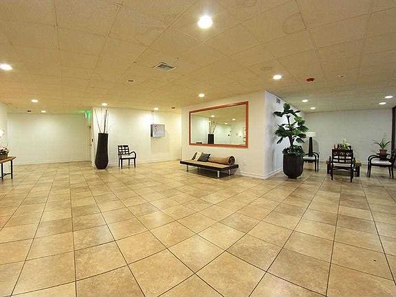 2nd image of 6900 Bay Dr APT 7K
