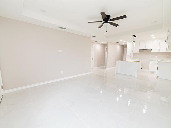 5th image of 5204 Plasencia Ln
