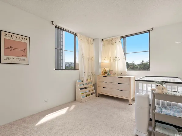 98-501 Koauka Loop APT A704, Aiea, HI 96701