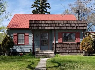 26 5th Ave SE, Cut Bank, MT 59427