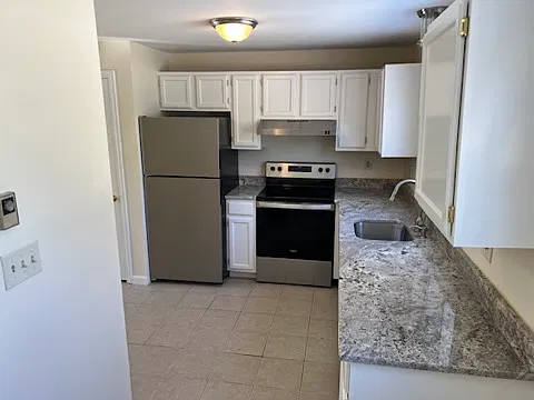 2 bed, 1.5 bath, 1150 sqft, $2,400 — Photo 4