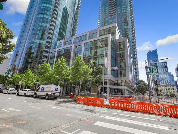 4th image of 318 Spear St Unit 5G