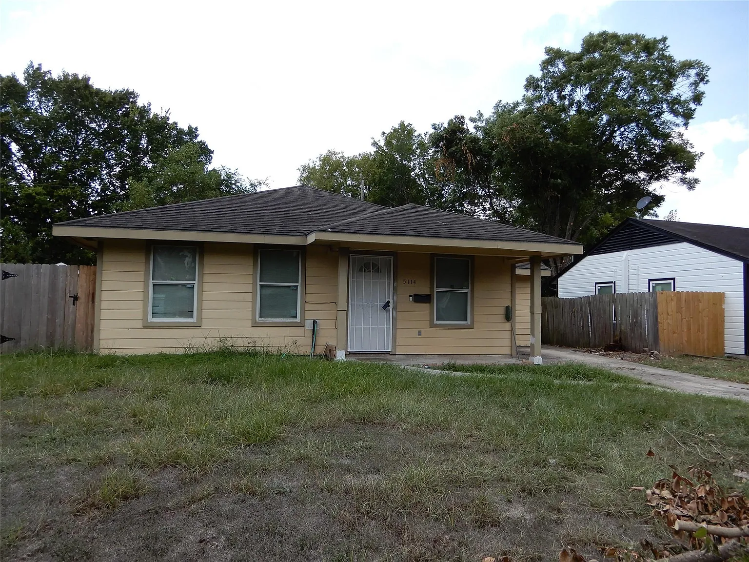 3 bed, 2.0 bath, 1243 sqft, $1,500 — Photo 1