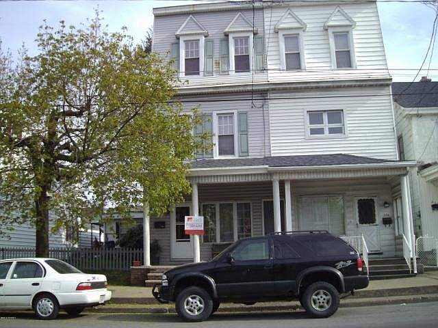 1st image of 230 West Ave