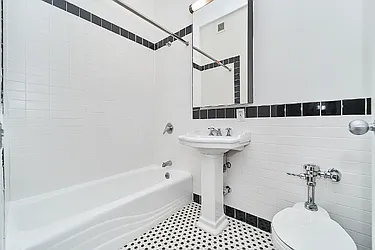 Rented by Living New York
