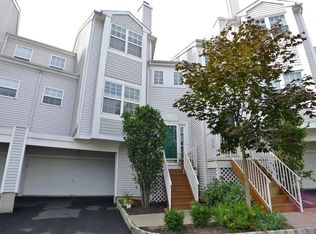 1006 Edgehill Ter #1006, Whippany, NJ 07981