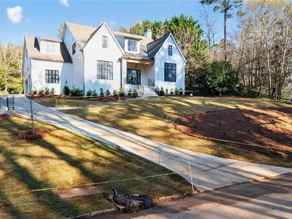 44 Hardeman Rd, Sandy Springs, GA 30342