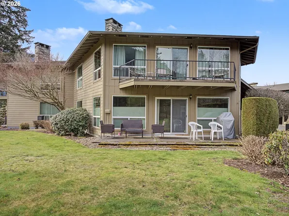 68660 E Fairway Estates Rd, Welches, OR 97067